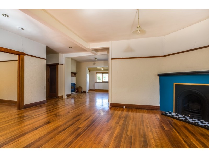 6 Westbury Road, South Launceston TAS 7249