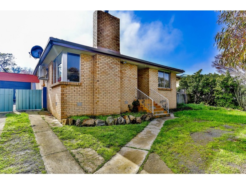 6 Pioneer Parade, Ravenswood TAS 7250