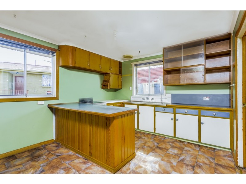 6 Pioneer Parade, Ravenswood TAS 7250