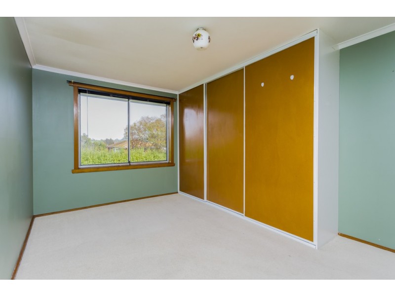 6 Pioneer Parade, Ravenswood TAS 7250