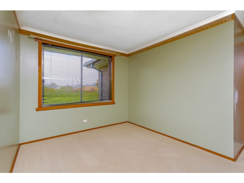 6 Pioneer Parade, Ravenswood TAS 7250