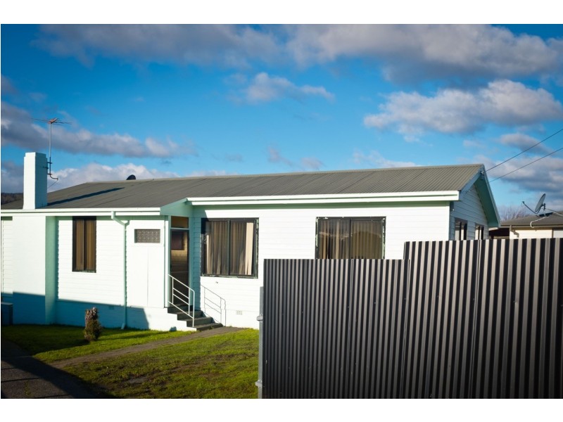 17 Ormond Street, Ravenswood TAS 7250