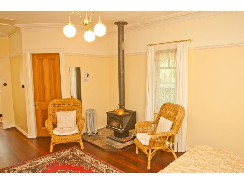 2/10 Lonsdale Promenade, Westbury TAS 7303