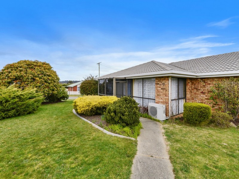 2/15 Las Vegas Drive, Prospect Vale TAS 7250