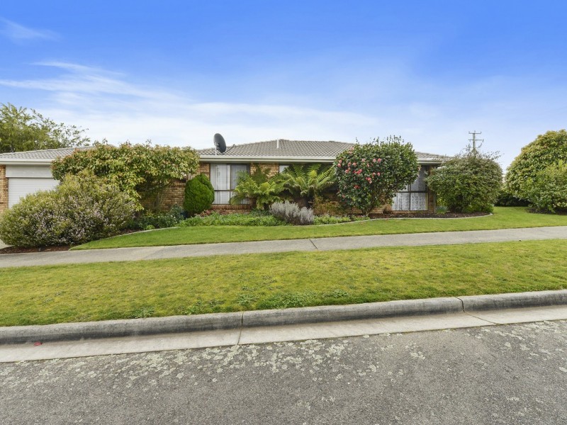2/15 Las Vegas Drive, Prospect Vale TAS 7250