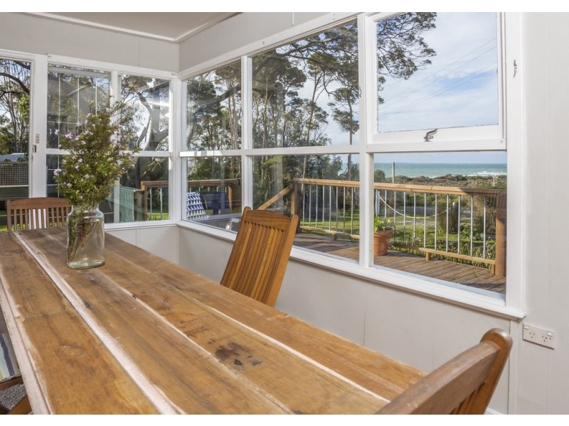 17 Davies Street, Weymouth TAS 7252