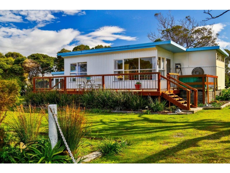 17 Davies Street, Weymouth TAS 7252