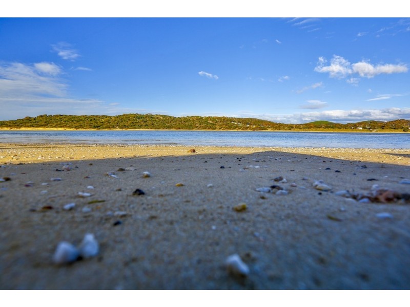 17 Davies Street, Weymouth TAS 7252