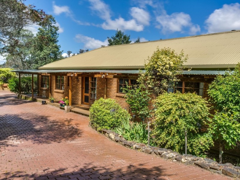 2 Bayview Drive, Blackstone Heights TAS 7250