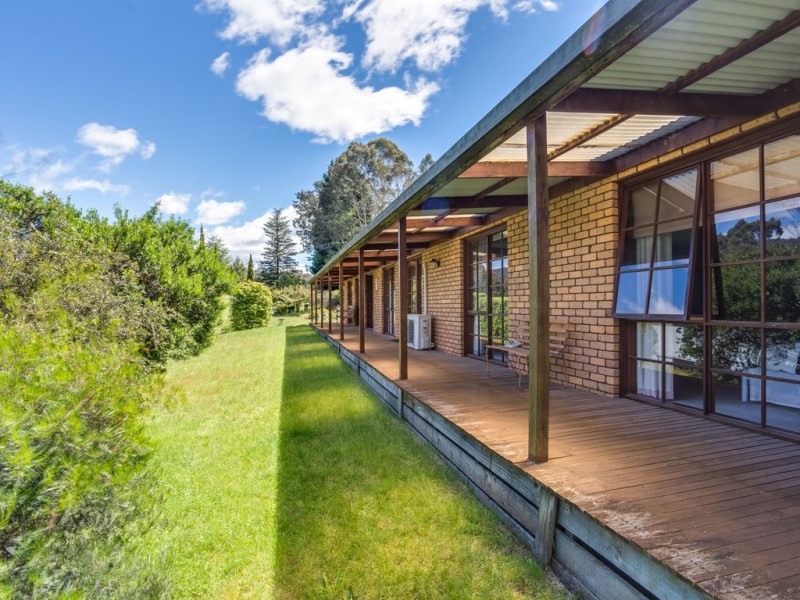 2 Bayview Drive, Blackstone Heights TAS 7250