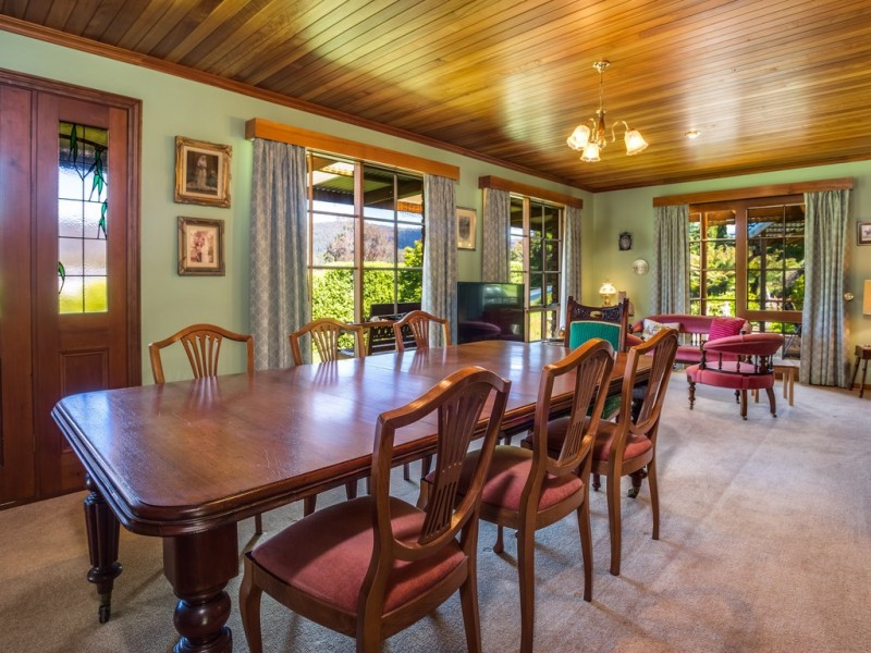 2 Bayview Drive, Blackstone Heights TAS 7250