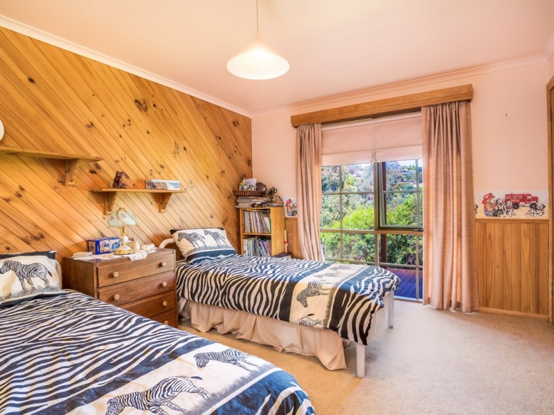 2 Bayview Drive, Blackstone Heights TAS 7250