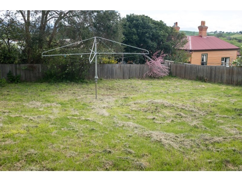 17 East Church Street, Deloraine TAS 7304