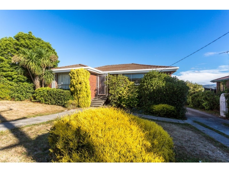 28 Bronzewing Avenue, Newnham TAS 7248