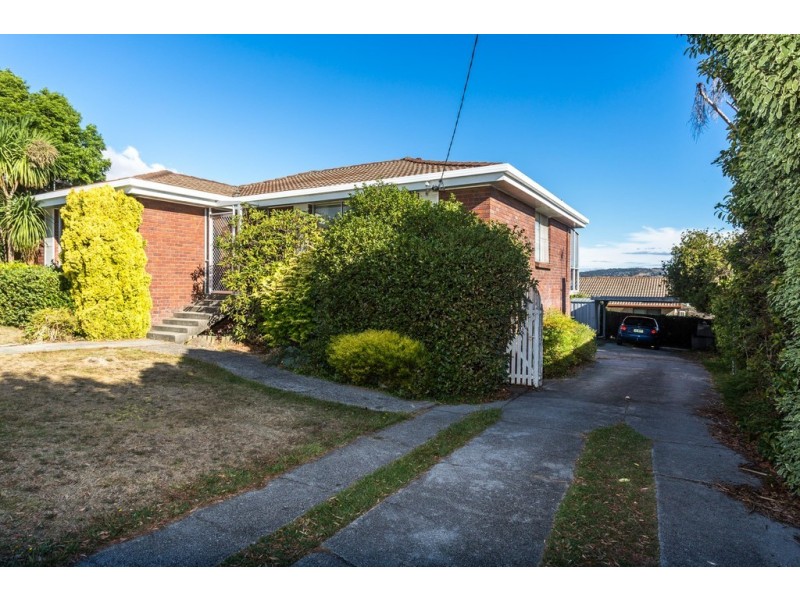 28 Bronzewing Avenue, Newnham TAS 7248
