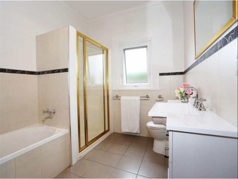 16 Riverdale Grove, Newstead TAS 7250