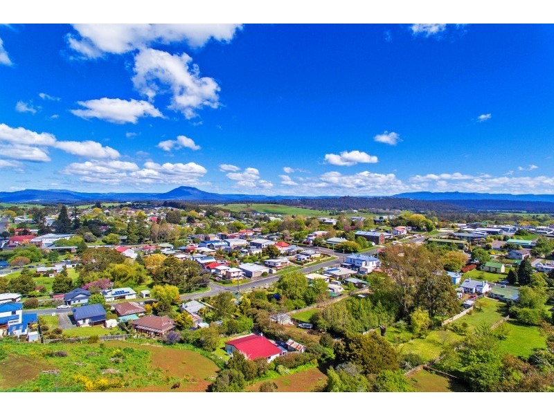26 Westbury Place, Deloraine TAS 7304