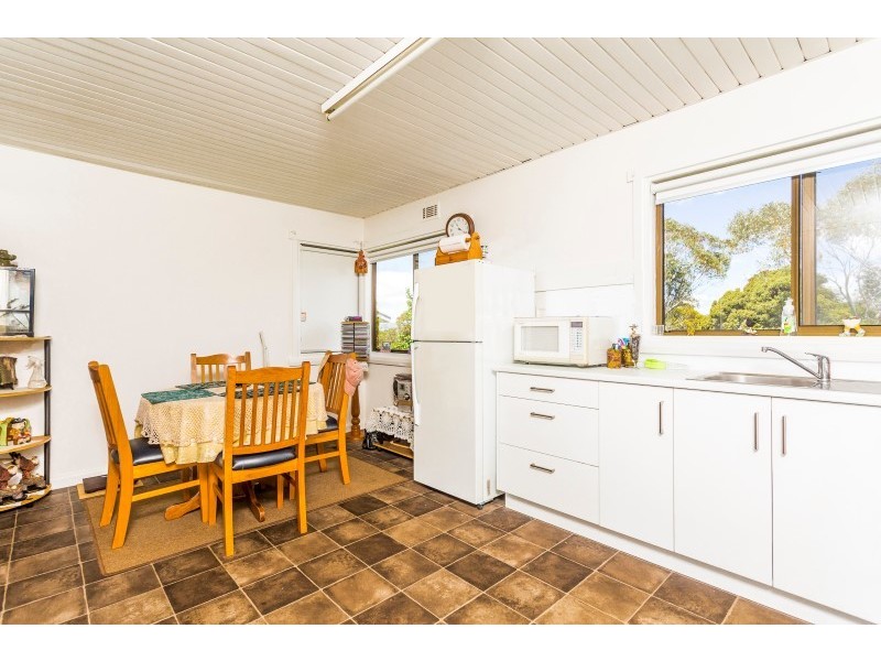 39 Ronneby Road, Newnham TAS 7248