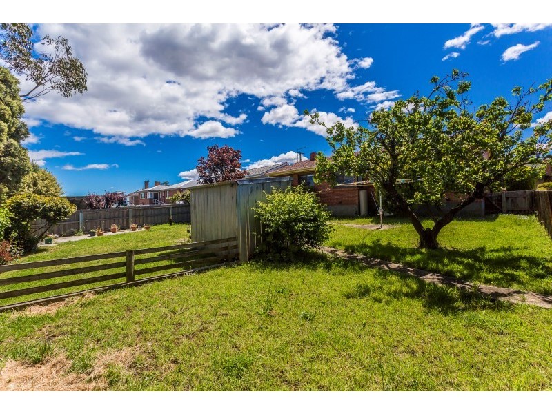 39 Ronneby Road, Newnham TAS 7248