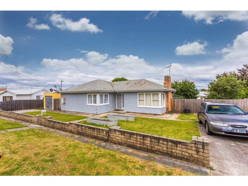 3 Sayer Street, Newnham TAS 7248