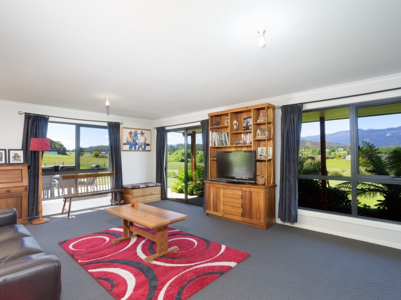 18 Pioneer Drive, Mole Creek TAS 7304