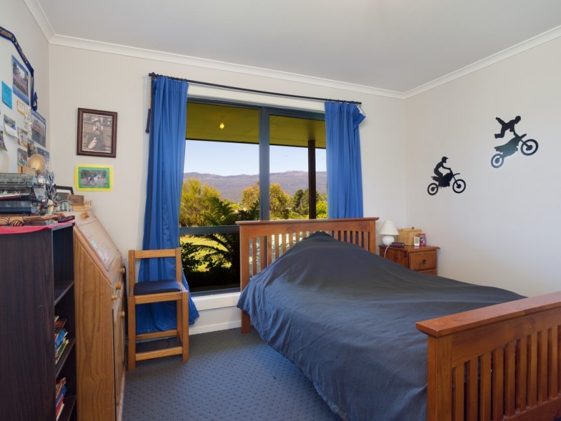 18 Pioneer Drive, Mole Creek TAS 7304