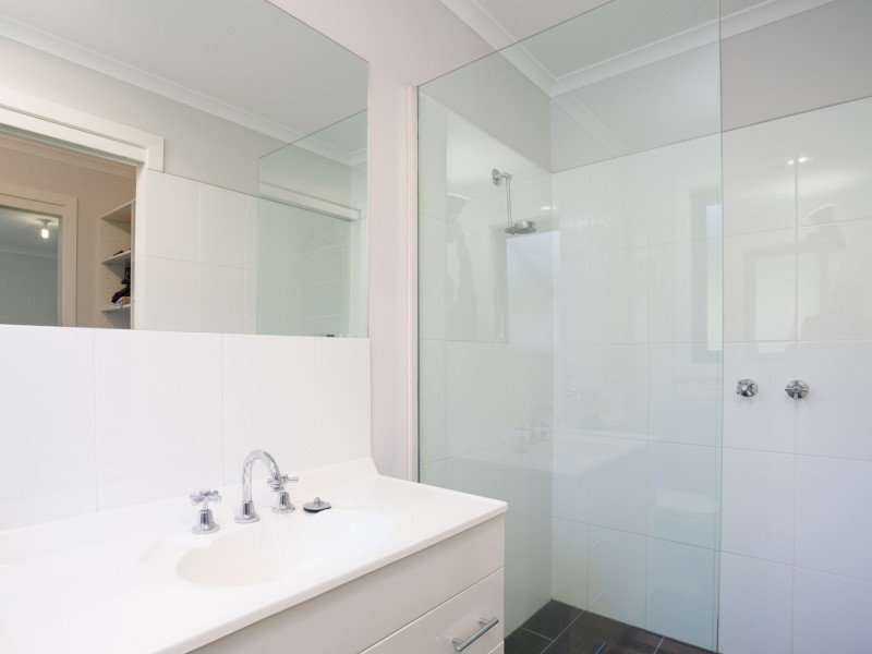 18 Pioneer Drive, Mole Creek TAS 7304