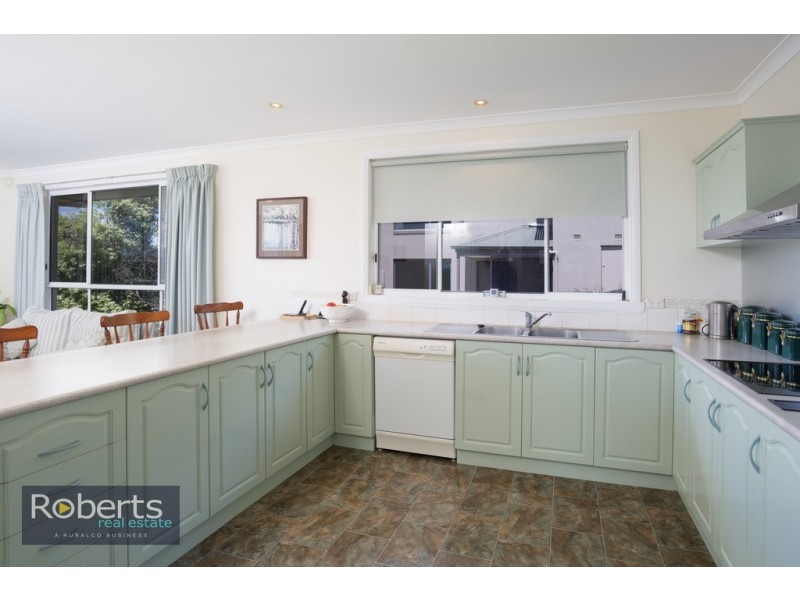 25 Allison Avenue, Riverside TAS 7250