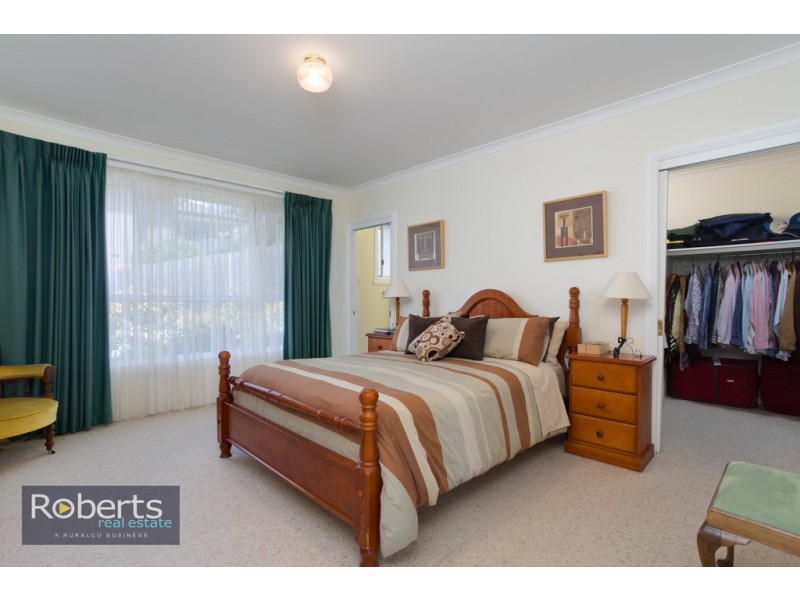25 Allison Avenue, Riverside TAS 7250