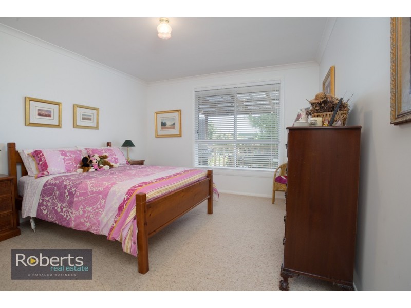 25 Allison Avenue, Riverside TAS 7250