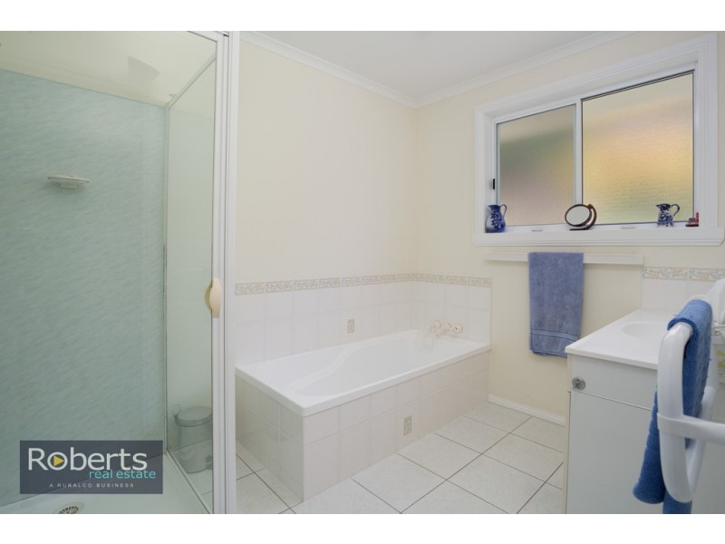 25 Allison Avenue, Riverside TAS 7250