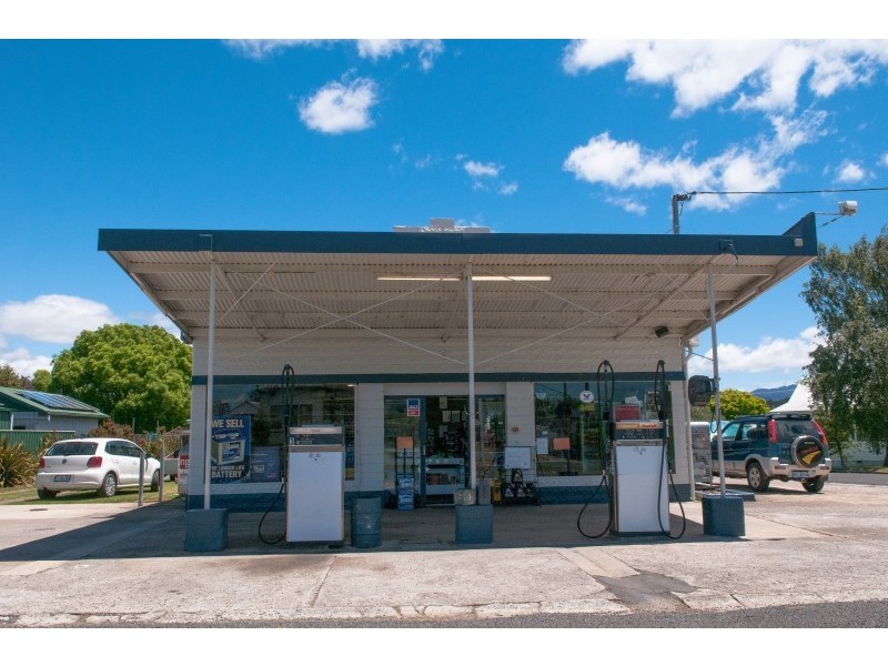 8 Caveside Road, Mole Creek TAS 7304