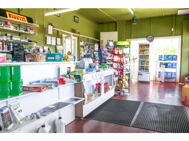 8 Caveside Road, Mole Creek TAS 7304