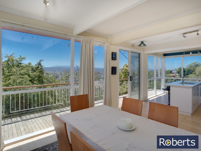 23 Broadview Crescent, Trevallyn TAS 7250