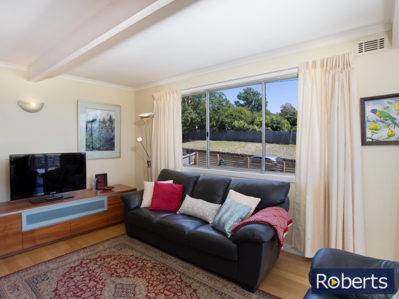 23 Broadview Crescent, Trevallyn TAS 7250