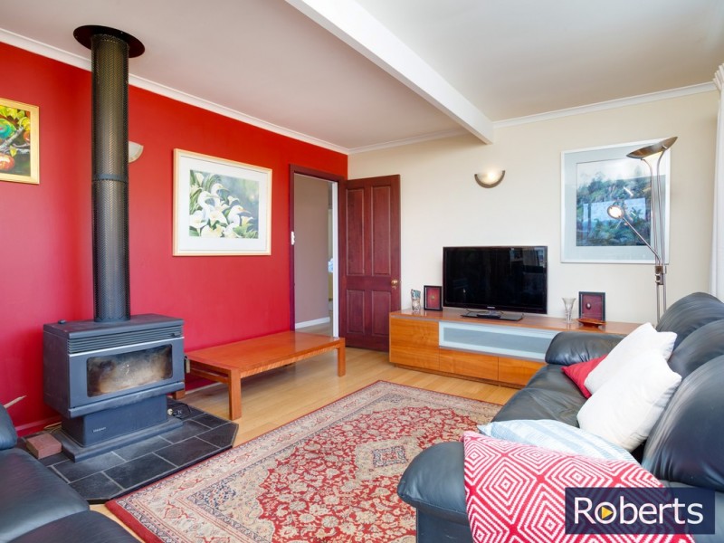23 Broadview Crescent, Trevallyn TAS 7250