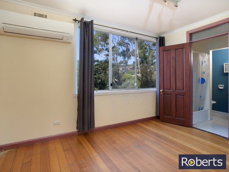 23 Broadview Crescent, Trevallyn TAS 7250