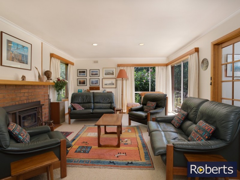 9 Barossa Place, Newstead TAS 7250