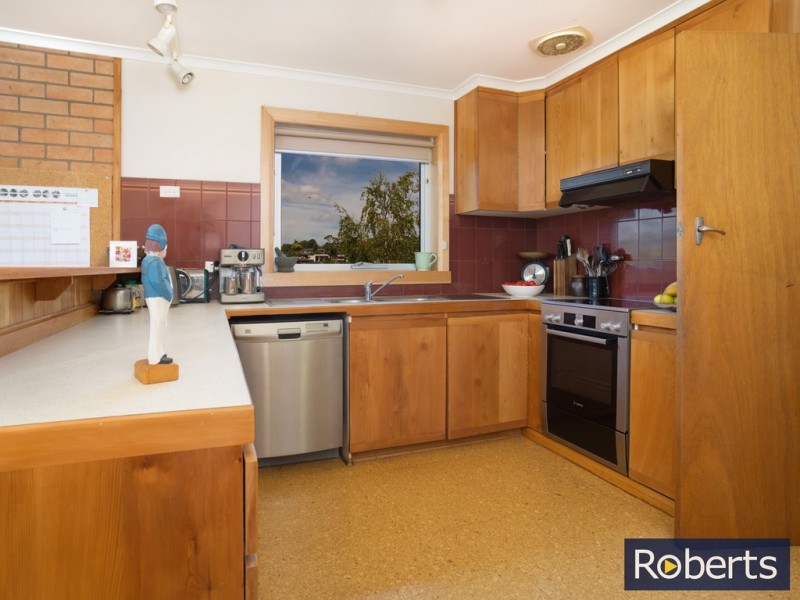 9 Barossa Place, Newstead TAS 7250