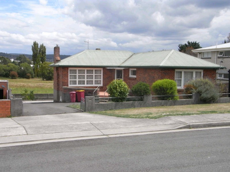 7 Alanvale Road, Newnham TAS 7248