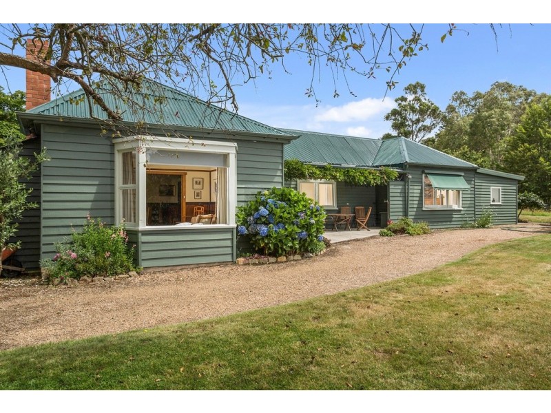 20 Browns Road, Lilydale TAS 7268