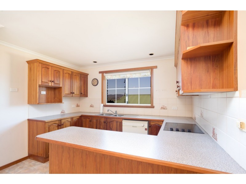 2/2 Andrea Place, Riverside TAS 7250