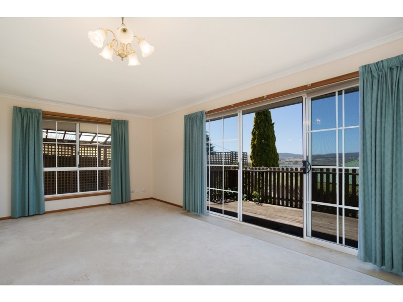 2/2 Andrea Place, Riverside TAS 7250