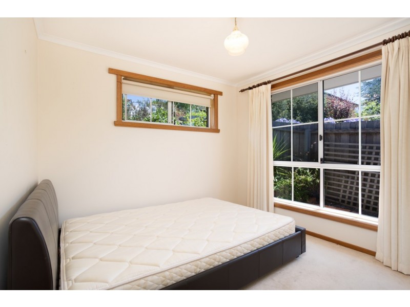 2/2 Andrea Place, Riverside TAS 7250
