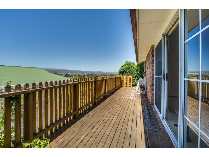 2/2 Andrea Place, Riverside TAS 7250