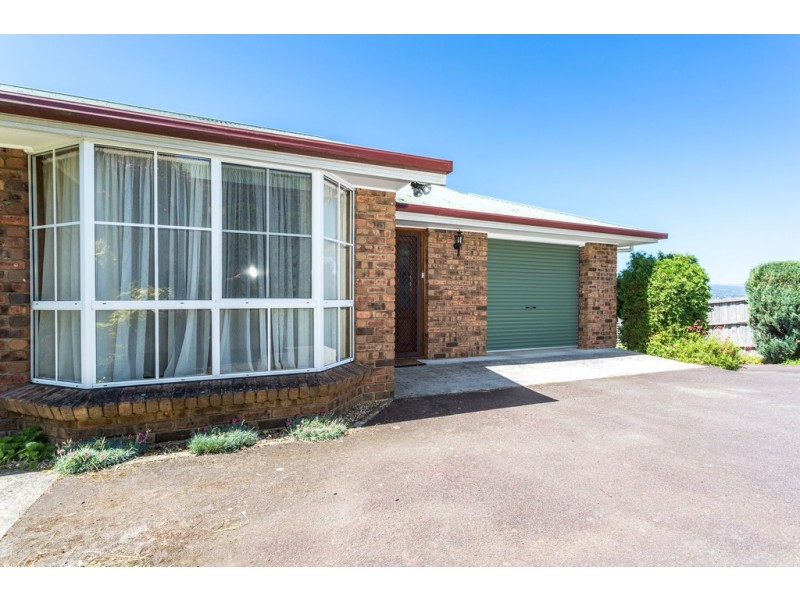 2/2 Andrea Place, Riverside TAS 7250