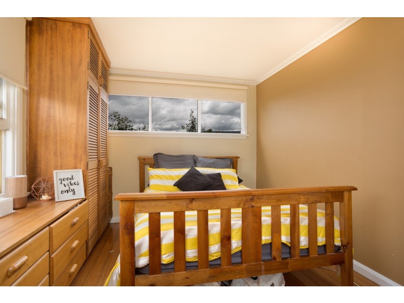 8 Regent Street, Waverley TAS 7250