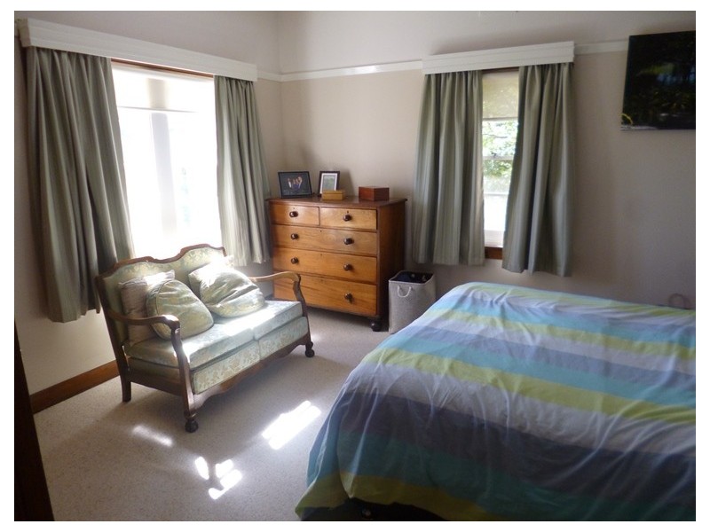 10 Neika Avenue, West Launceston TAS 7250