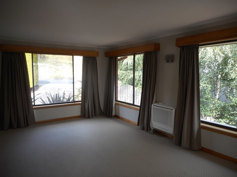 26 Whitford Grove, Trevallyn TAS 7250