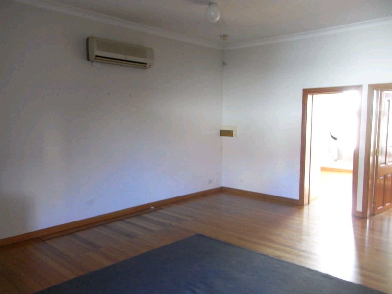64a George Street, Launceston TAS 7250